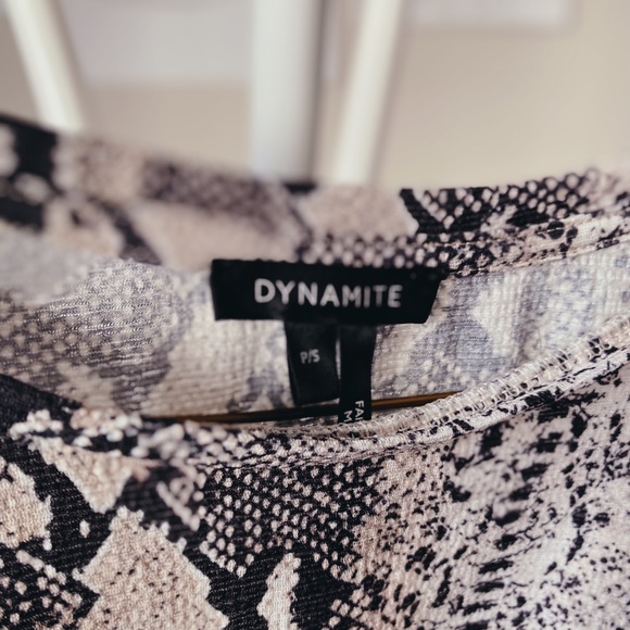 DYNAMITE Long Sleeve Snake Print Shirt - Picture 2 of 6
